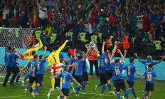 中国米兰体育-荷兰队险胜乌克兰！挺进欧洲锦标赛下一轮淘汰的简单介绍