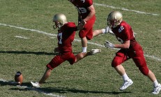 米兰体育-小贾伦关键进球定乾坤，火箭连续得分压制深圳队