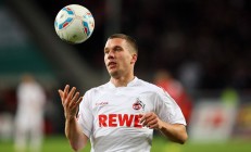 米兰捕鱼-双重奏鸣，公牛险胜背后的字母哥统治启示