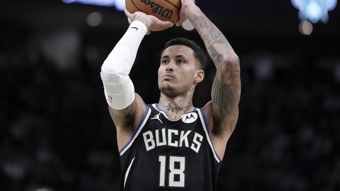 雄鹿逆转国王，字母哥砍下30+带领球队胜利的简单介绍