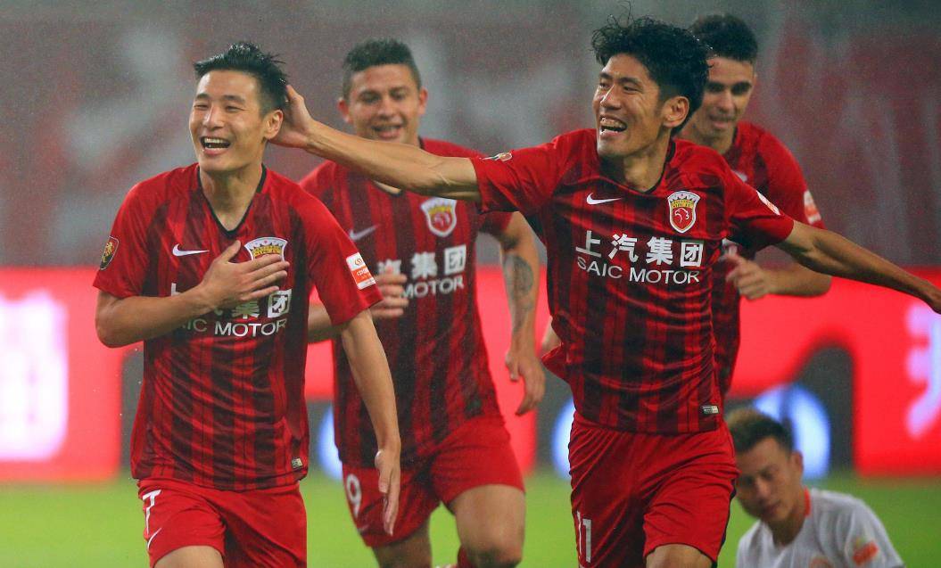 上港主场战平富力，奥斯卡神勇传球助球队获得一分