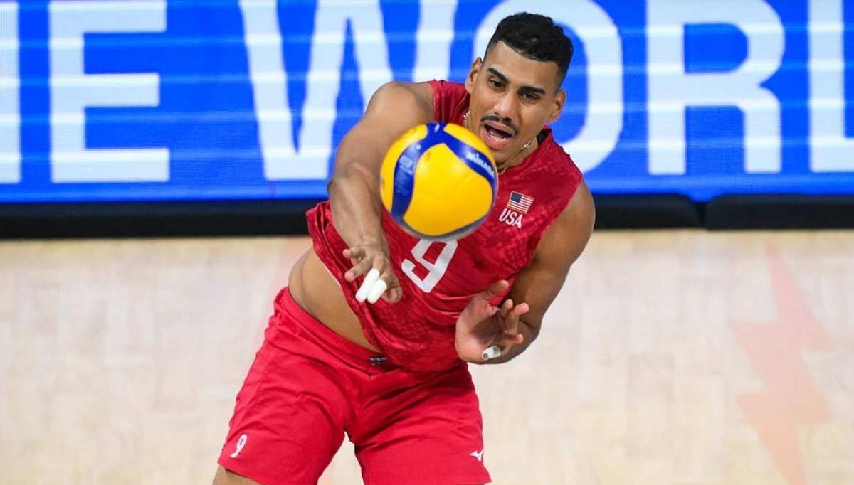 保加利亚队以团结合作力量战胜对手，赢得胜利的简单介绍