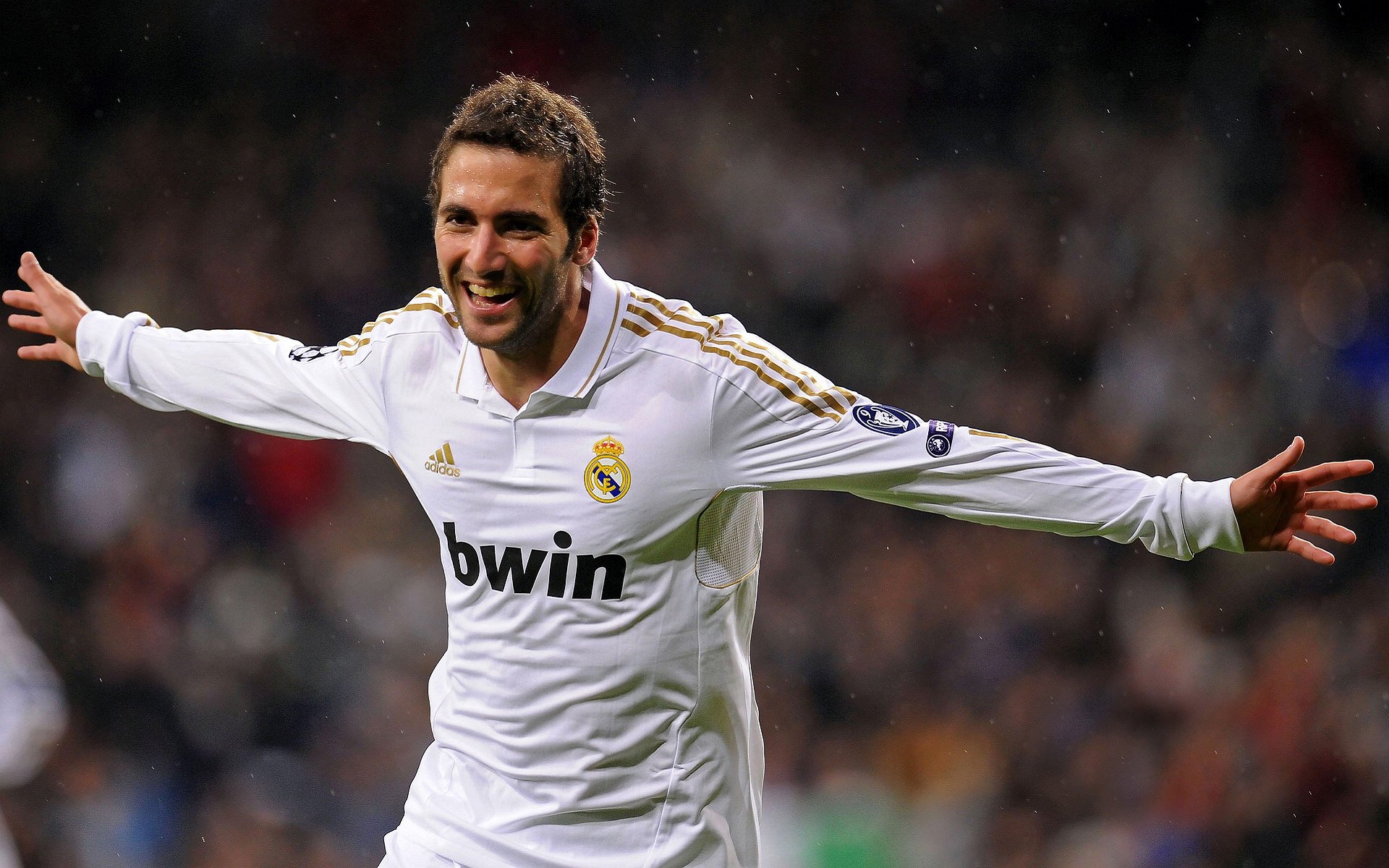 跨越时空的统治力，从乔治欧冠接管到步行者粉碎鹈鹕的竞技哲学